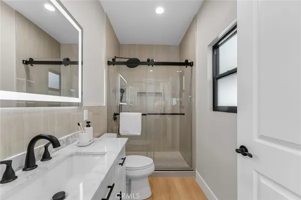 $1,998,000 | 141 South Roosevelt Avenue, Pasadena, CA 91107