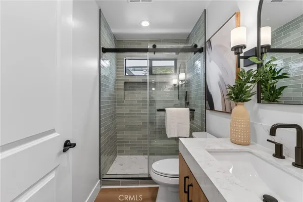 $1,998,000 | 141 South Roosevelt Avenue, Pasadena, CA 91107
