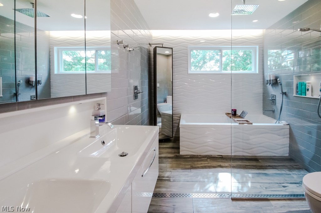 414 Falls Road Chagrin Falls, OH 44022 - Photo 24 of 35 Gallery Image 24