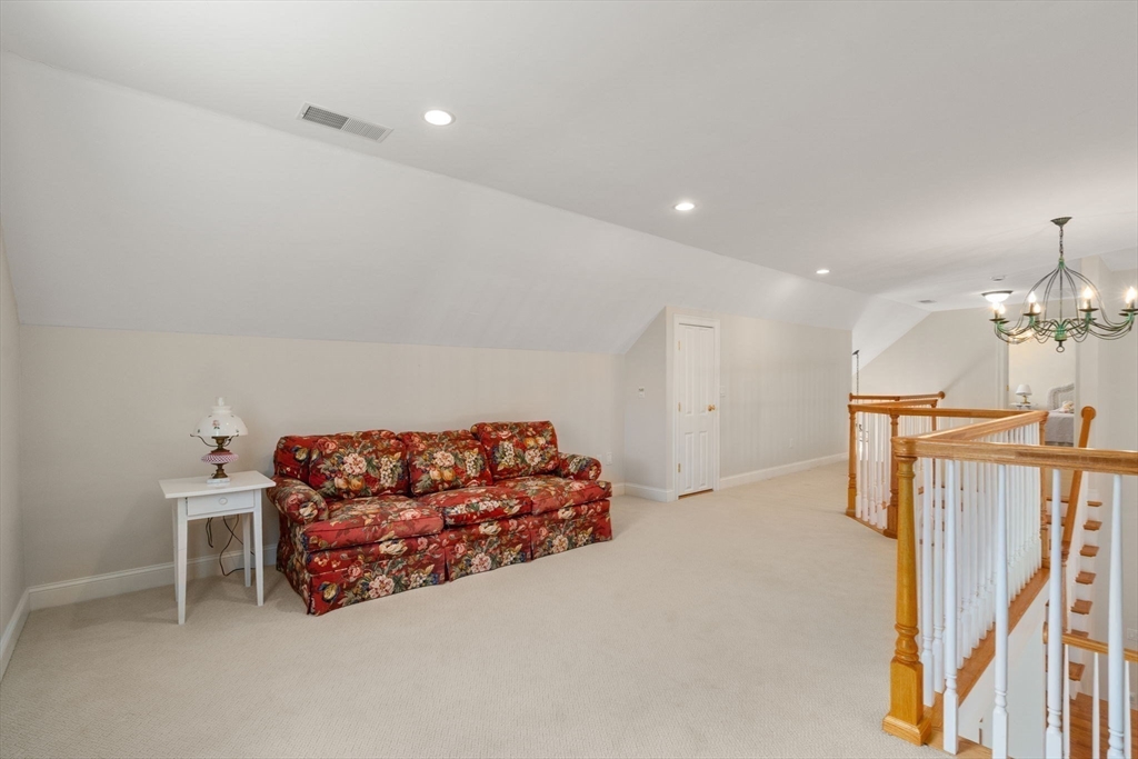 3 Summerland Way, Unit 3 Worcester, MA 01609 - Photo 26 of 41