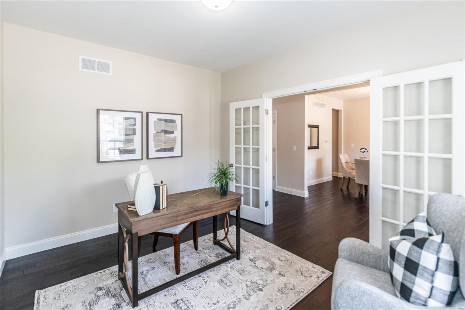 1502 Heritage Valley Drive High Ridge, MO 63049 - Photo 20 of 54