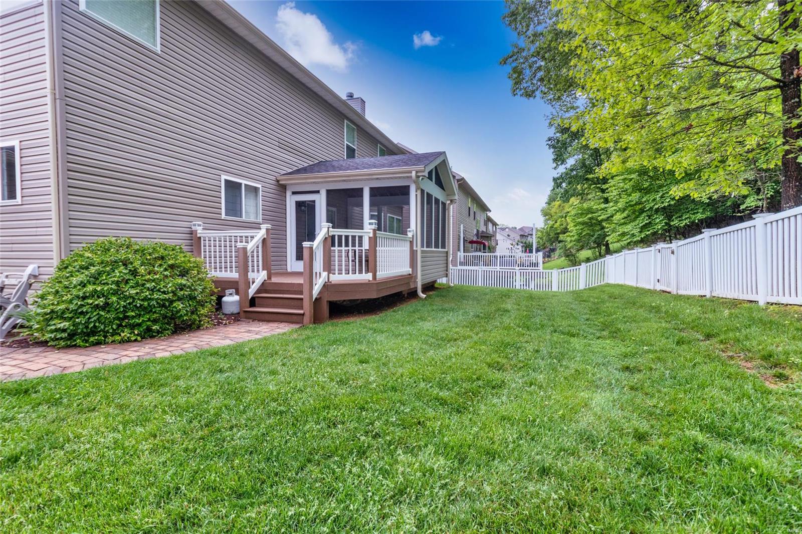 1502 Heritage Valley Drive High Ridge, MO 63049 - Photo 51 of 54