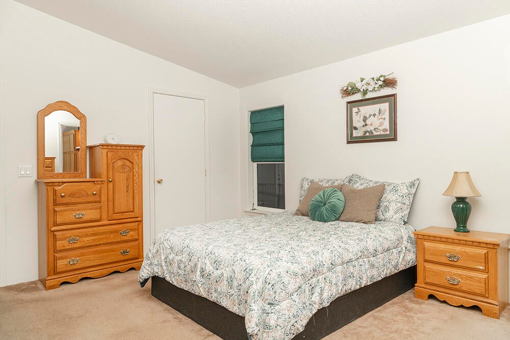 5076 Leonard Road, Unit 105 Grants Pass, OR 97527 - Photo 13 of 50 12