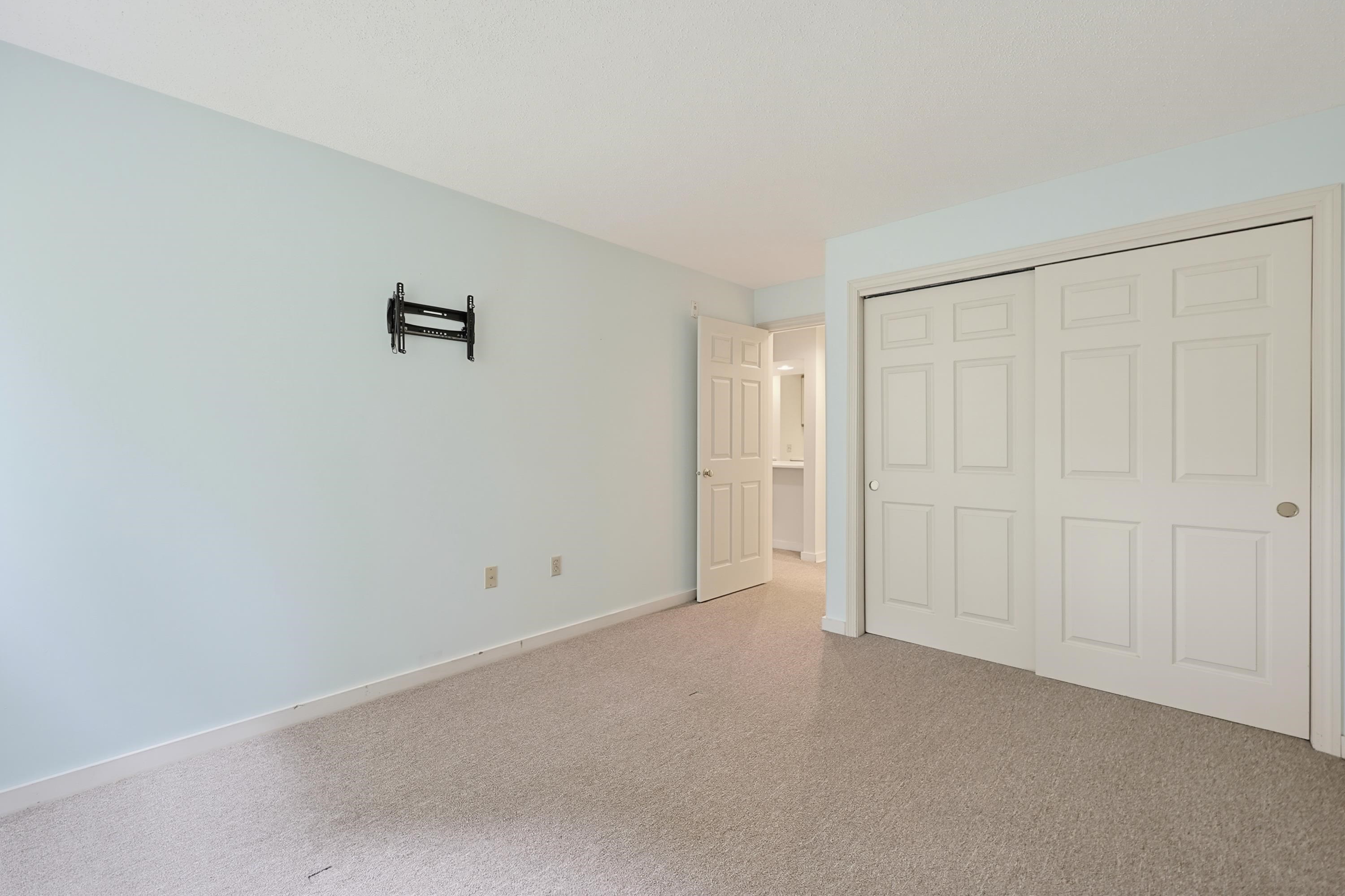 30 Wolf Road, Unit 713 Lebanon, NH 03766 - Photo 17 of 33 Gallery Image 17