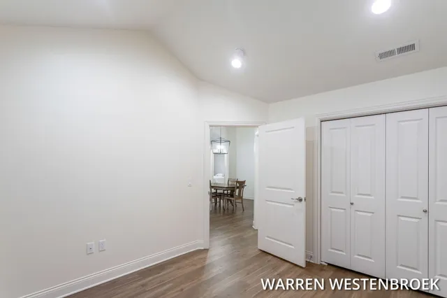 $579,900 | 1213 Riverview Drive, Holland, MI 49423