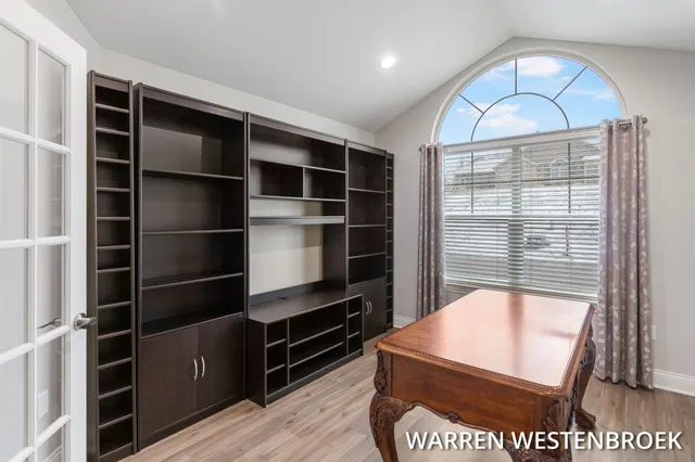 $579,900 | 1213 Riverview Drive, Holland, MI 49423