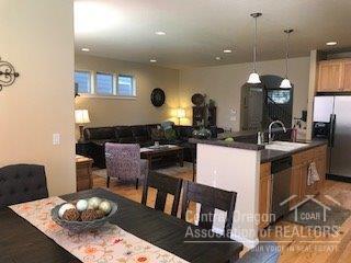61241 Splendor Lane Bend, OR 97702 - Photo 4 of 25 Additional Photo