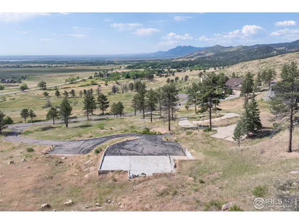 a view of an outdoor space and mountain view