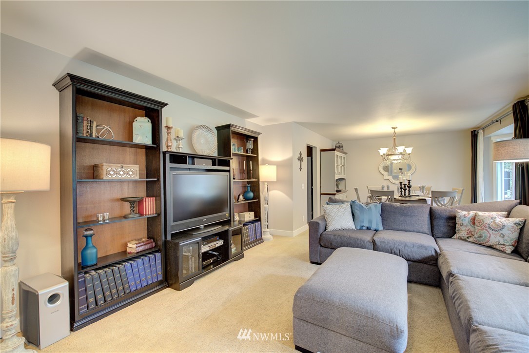 23405 23rd Avenue Southeast Bothell, WA 98021 - Photo 5 of 25