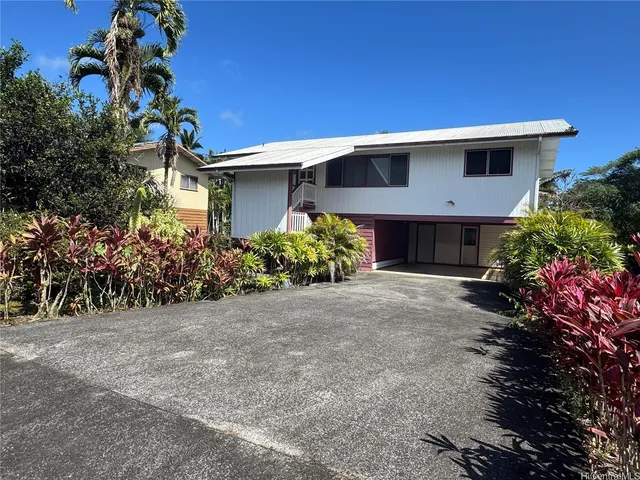 $699,000 | 2615 Kinoole Street, Hilo, HI 96720
