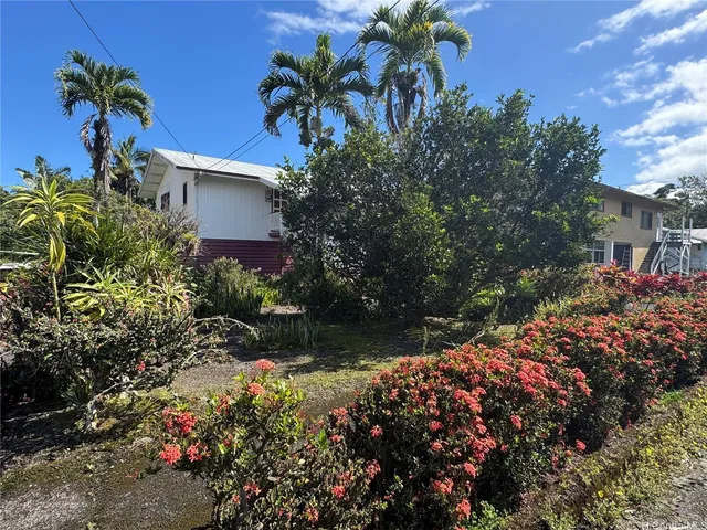 $699,000 | 2615 Kinoole Street, Hilo, HI 96720