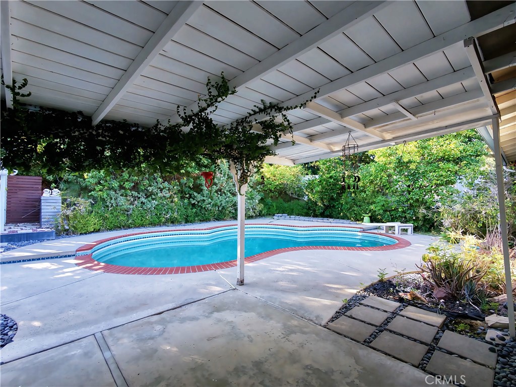 7049 Semrad Road West Hills, CA 91307 - Photo 40 of 44