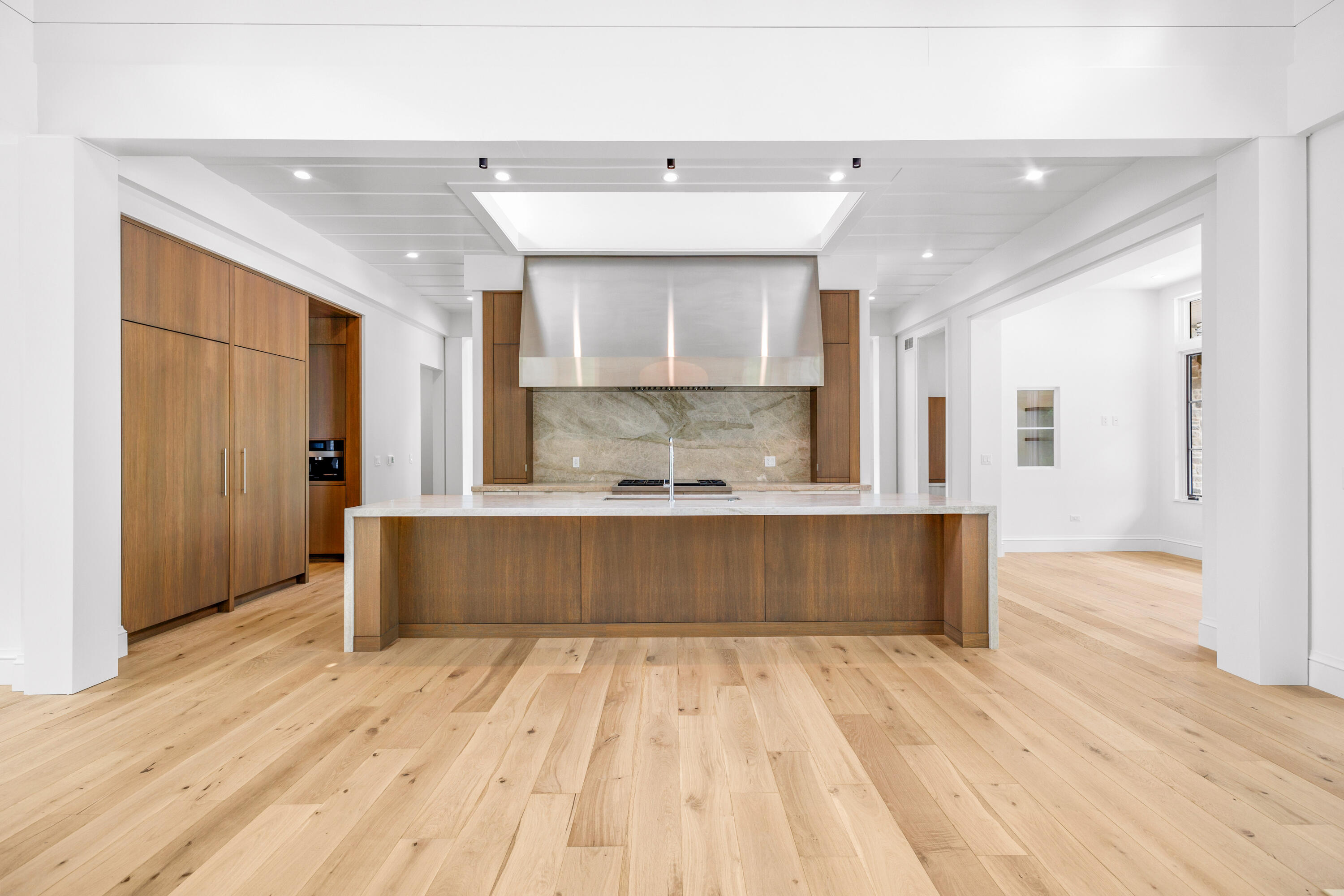 1572 North Creekside Lane Linn, WI 53147 - Photo 11 of 49 Kitchen