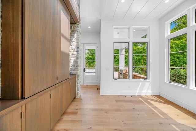 $6,999,500 | 1572 North Creekside Lane, Linn, WI 53147