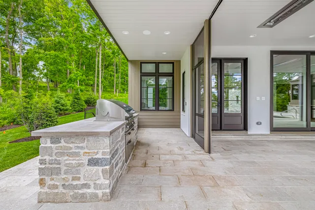 $6,999,500 | 1572 North Creekside Lane, Linn, WI 53147