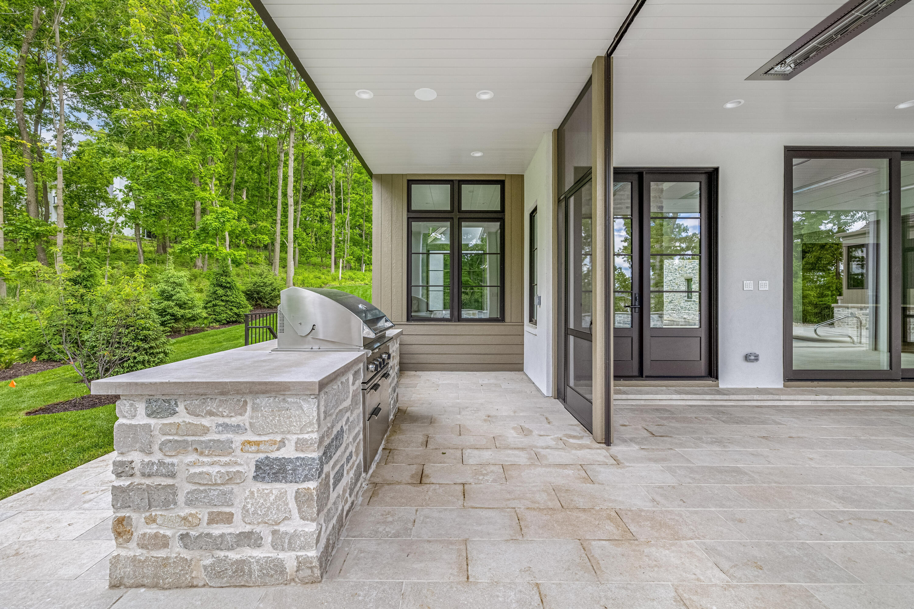 1572 North Creekside Lane Linn, WI 53147 - Photo 17 of 49 Grill