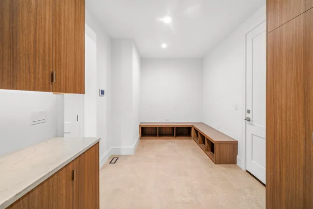 $6,999,500 | 1572 North Creekside Lane, Linn, WI 53147