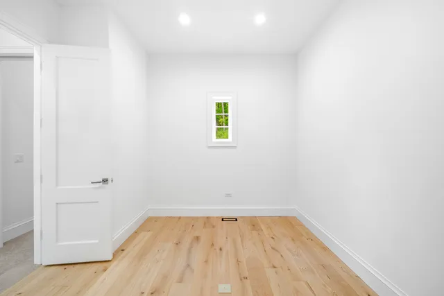 $6,999,500 | 1572 North Creekside Lane, Linn, WI 53147