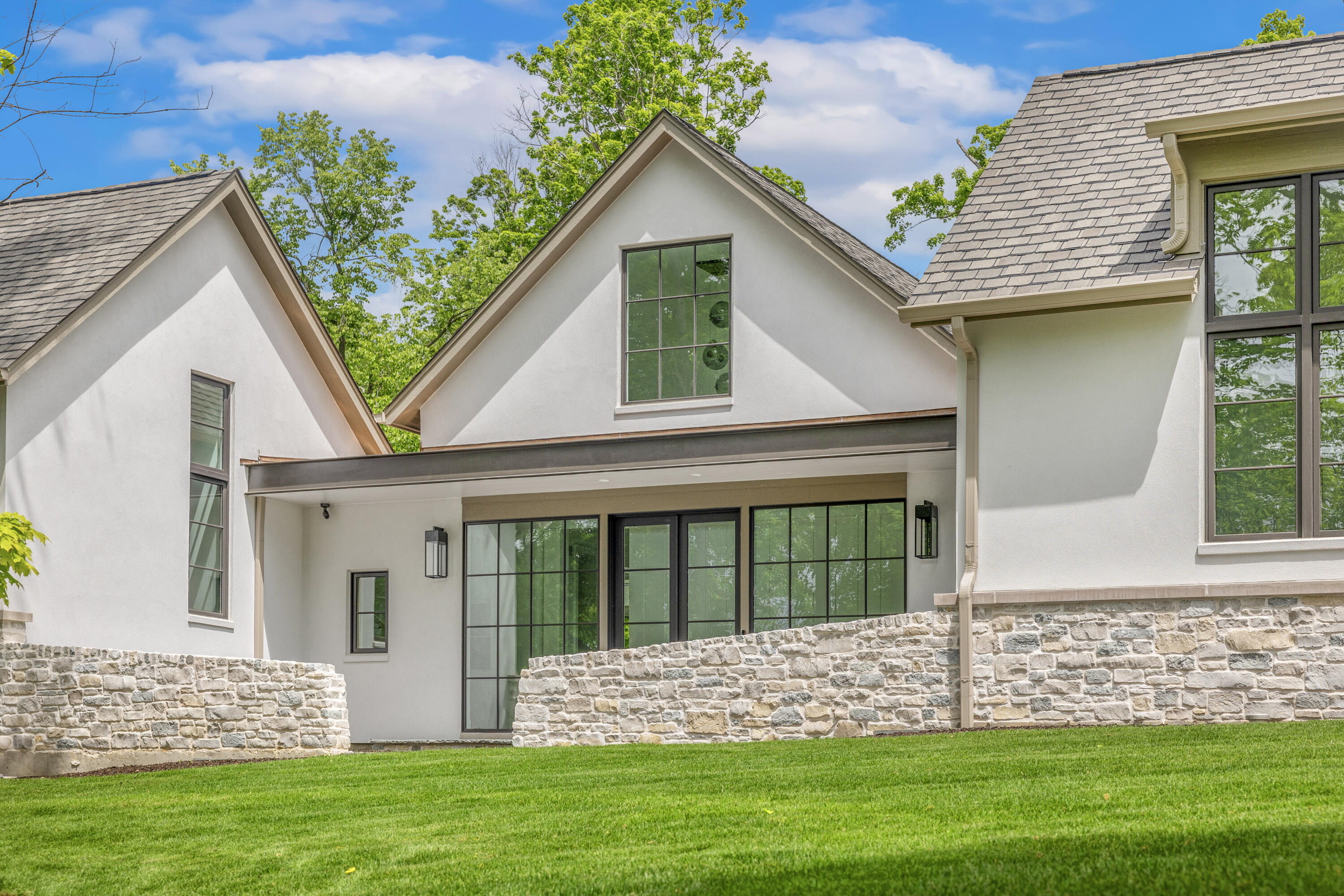 1572 North Creekside Lane Linn, WI 53147 - Photo 3 of 49 1572 N Creekside