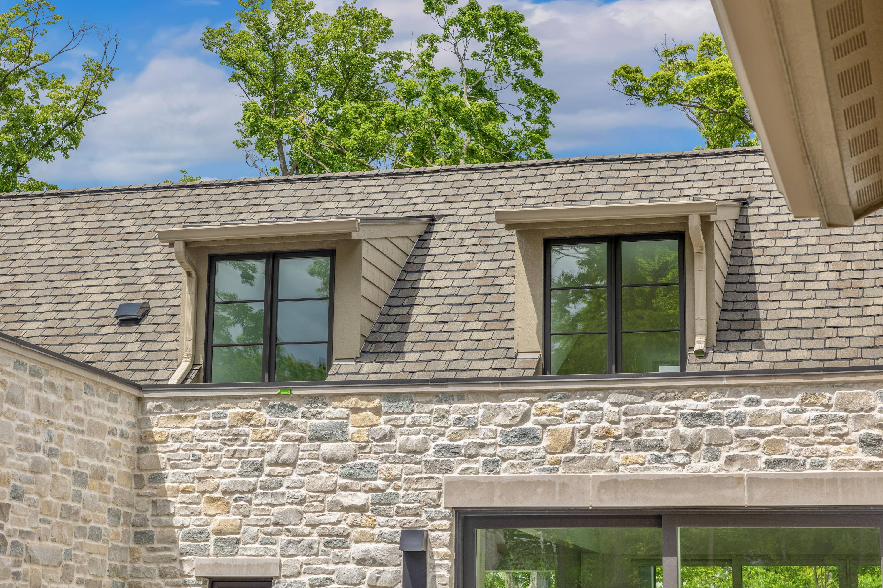 1572 North Creekside Lane Linn, WI 53147 - Photo 4 of 49 Michael Abraham Architects