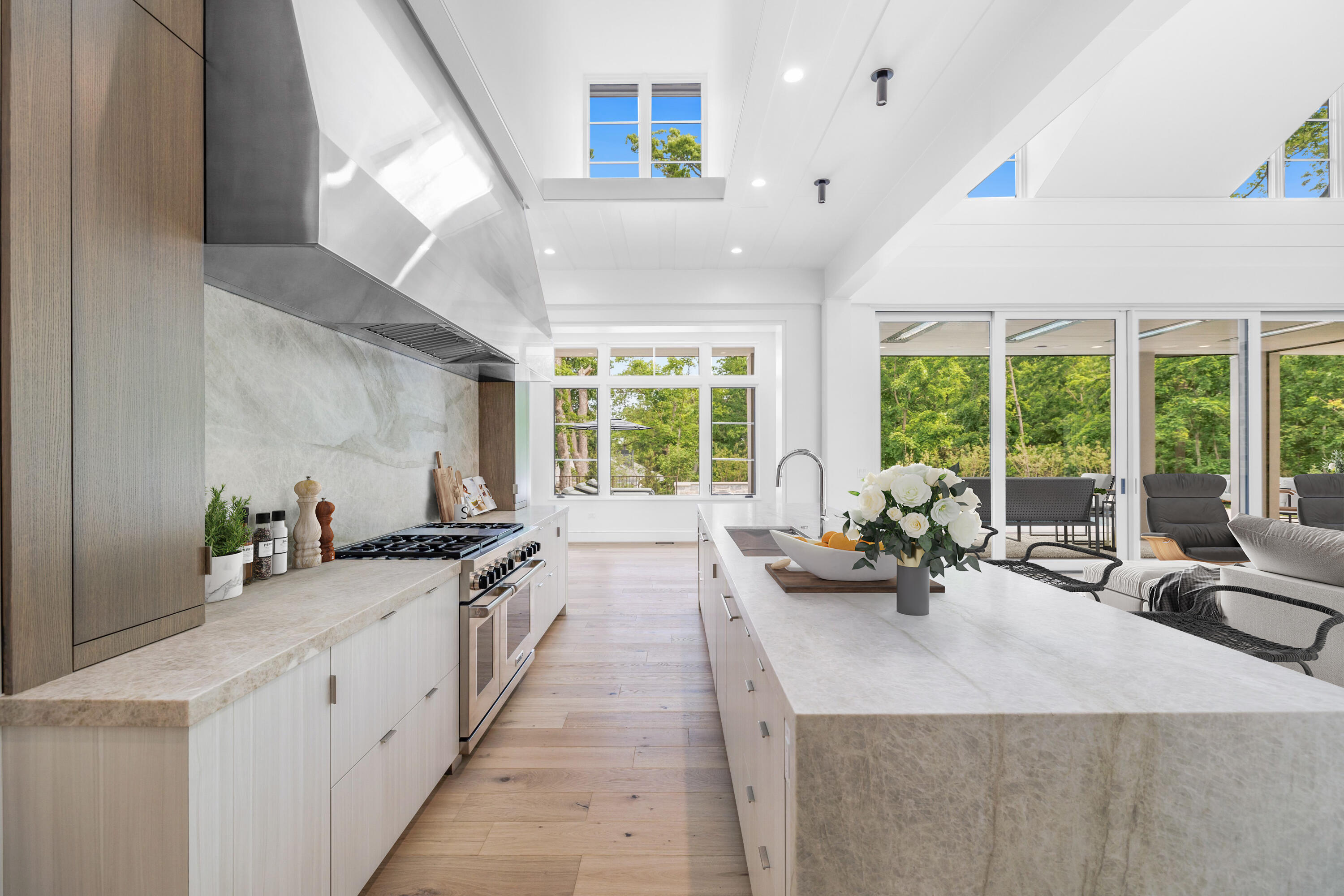 1572 North Creekside Lane Linn, WI 53147 - Photo 9 of 49 Kitchen (Enhanced)