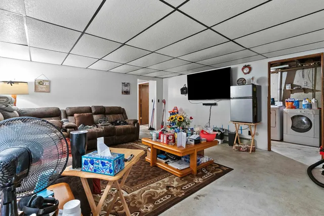 $174,900 | 1807 Lincoln Street, Marinette, WI 54143