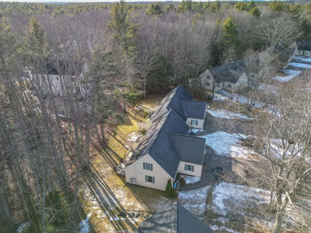 $425,000 | 10 Chickadee Lane, Unit 10, Kennebunk, ME 04043