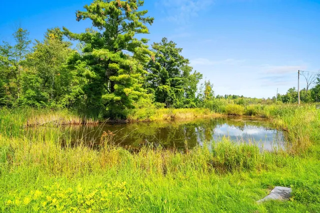 $134,900 | N2461 Old Cedar Way, Peshtigo, WI 54157