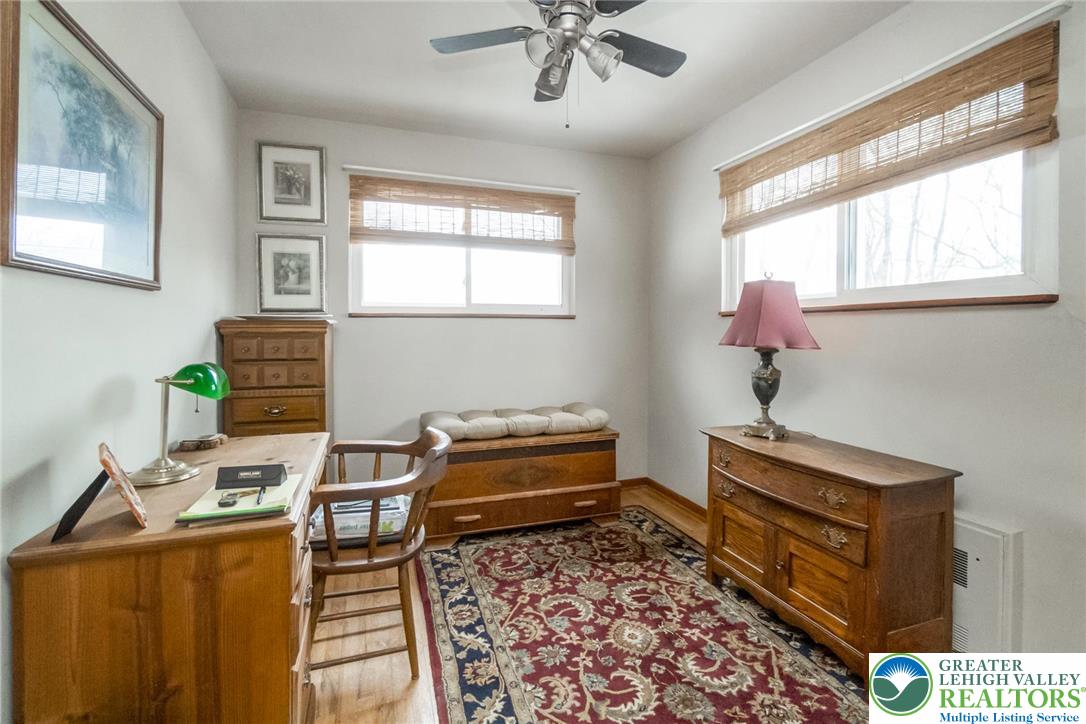 1056 Graham Street Fountain Hill, PA 18015 - Photo 27 of 43