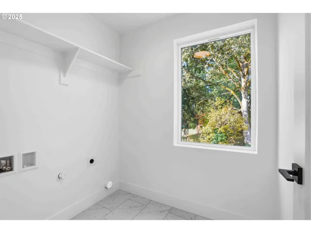 $449,500 | 10909 Northeast 64th Court, Unit LOT #3, Vancouver, WA 98686