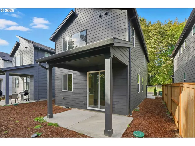 $449,500 | 10909 Northeast 64th Court, Unit LOT #3, Vancouver, WA 98686