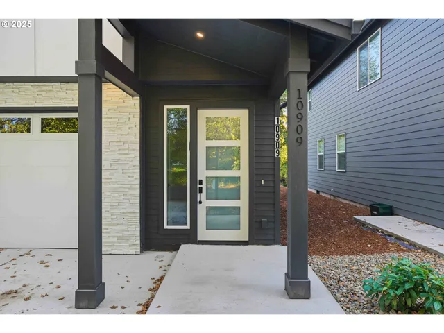 $449,500 | 10909 Northeast 64th Court, Unit LOT #3, Vancouver, WA 98686