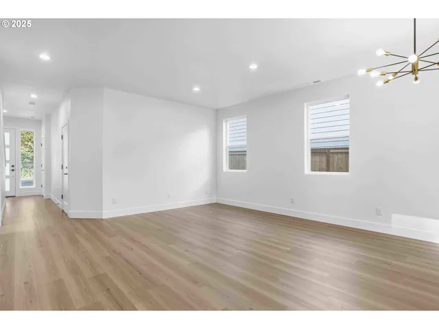 $449,500 | 10909 Northeast 64th Court, Unit LOT #3, Vancouver, WA 98686