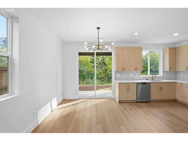 $449,500 | 10909 Northeast 64th Court, Unit LOT #3, Vancouver, WA 98686