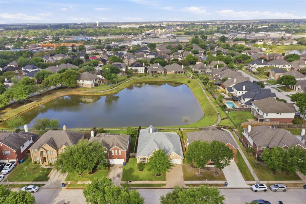 22115 Bridgestone Oak Drive Spring, TX 77388 - Photo 2 of 28