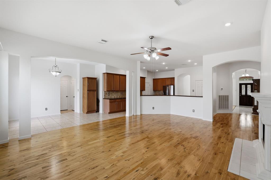 22115 Bridgestone Oak Drive Spring, TX 77388 - Photo 7 of 28