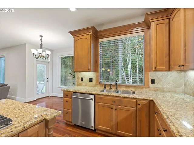 $699,999 | 2875 Southeast Elliott Drive, Gresham, OR 97080