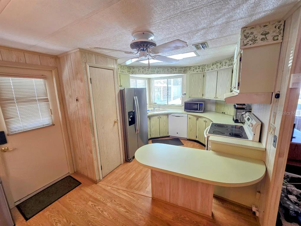 12501 Ulmerton Road, Unit 188 Largo, FL 33774 - Photo 10 of 63