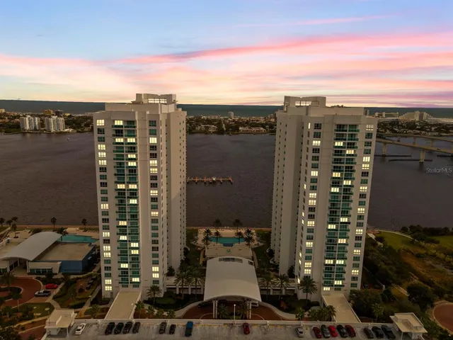 $269,900 | 231 Riverside Drive, Unit 708, Daytona Beach, FL 32117