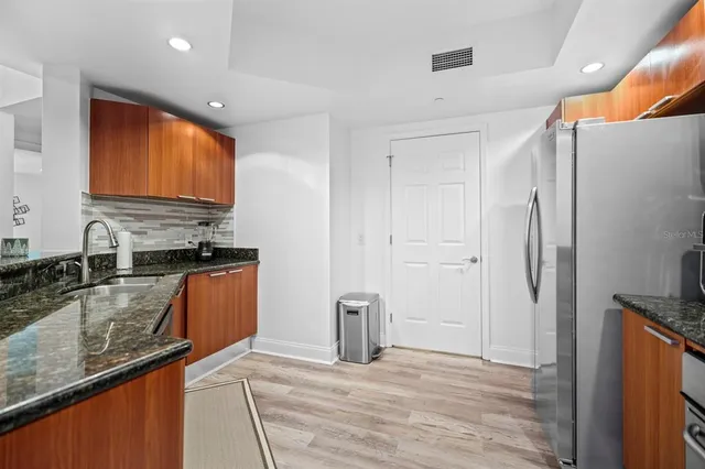 $269,900 | 231 Riverside Drive, Unit 708, Daytona Beach, FL 32117