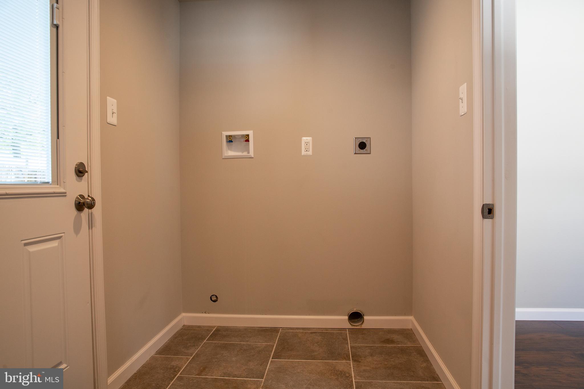 32 Rolling Lane Levittown, PA 19055 - Photo 17 of 36 Laundry Room