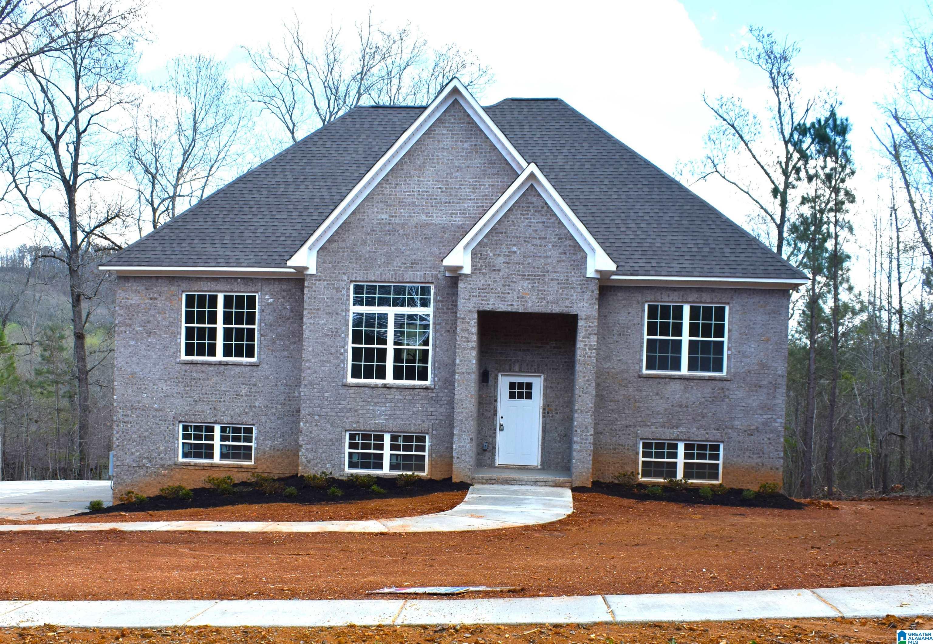 7961 Forest Loop Pinson, AL 35126 - Photo 2 of 23