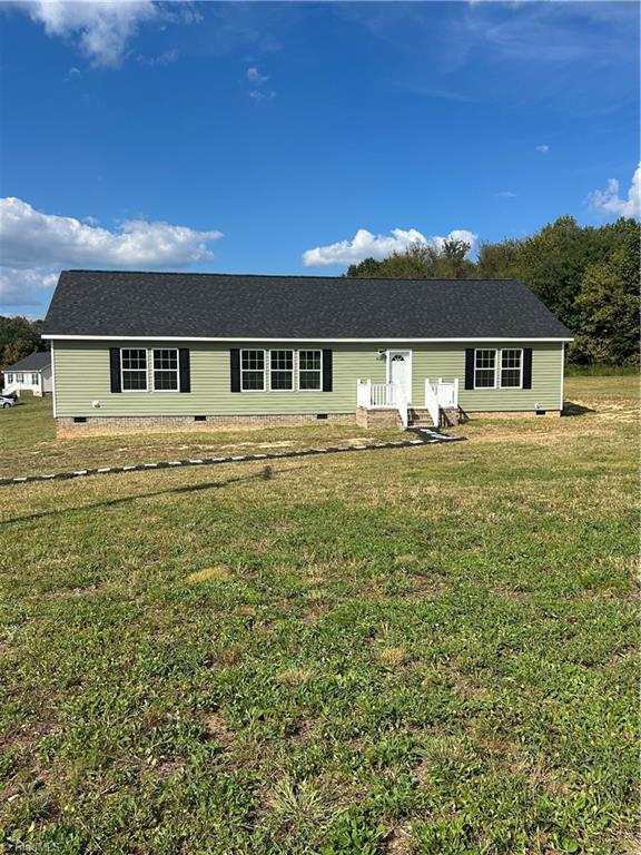 4130 Center Road Jonesville, NC 28642 - Photo 1 of 24 Gallery Image 1