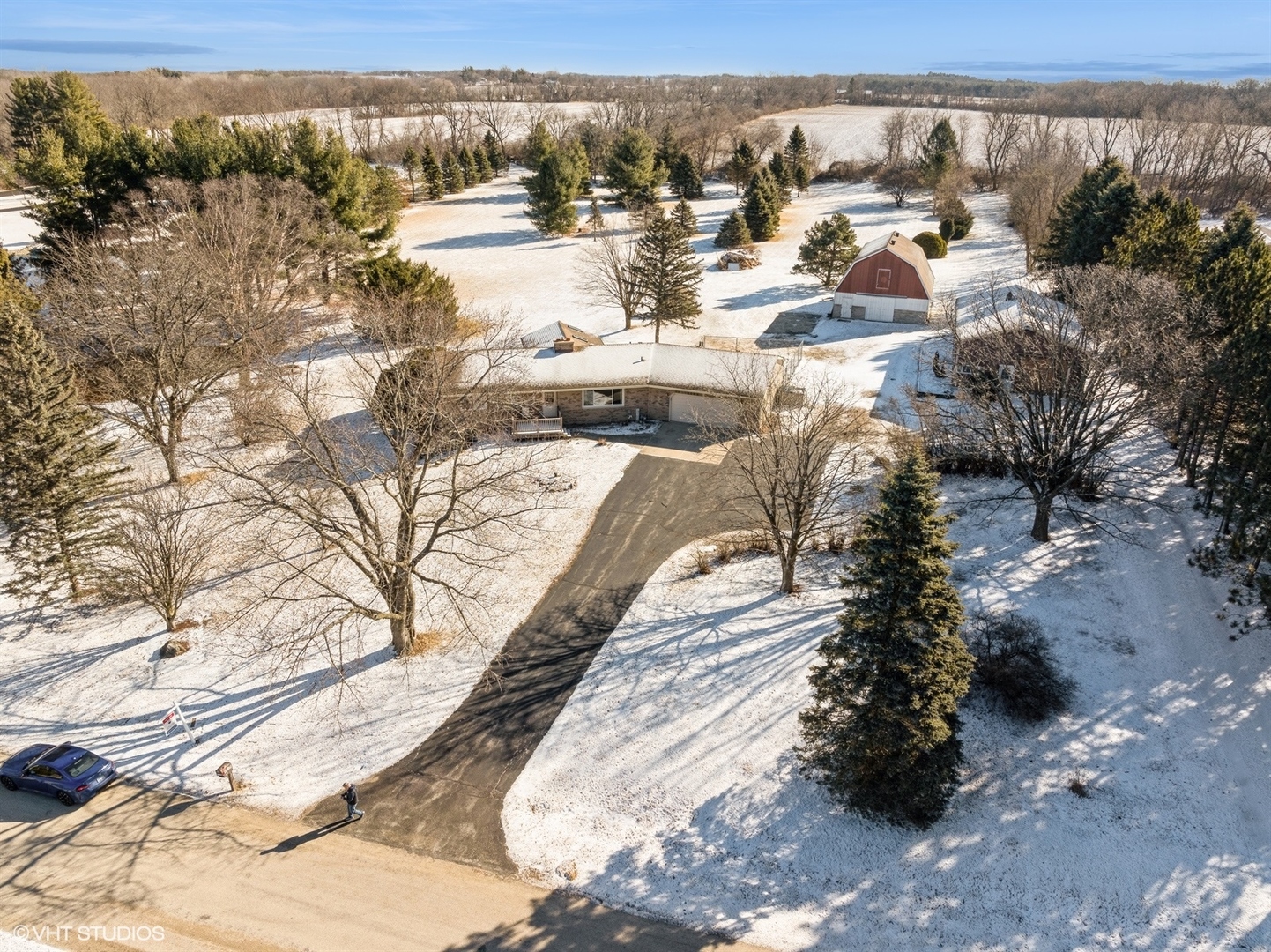 11175 Corrigan Road Roscoe, IL 61073 - Photo 2 of 36