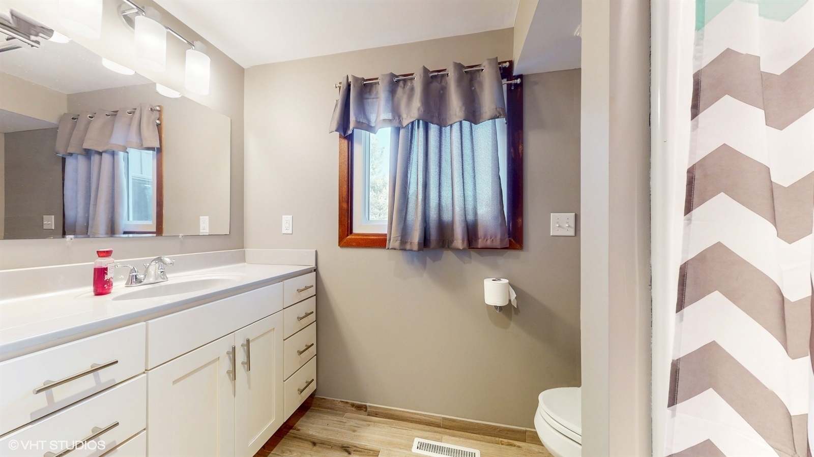 11175 Corrigan Road Roscoe, IL 61073 - Photo 23 of 36