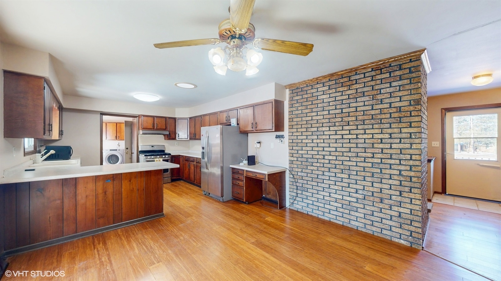 11175 Corrigan Road Roscoe, IL 61073 - Photo 6 of 36
