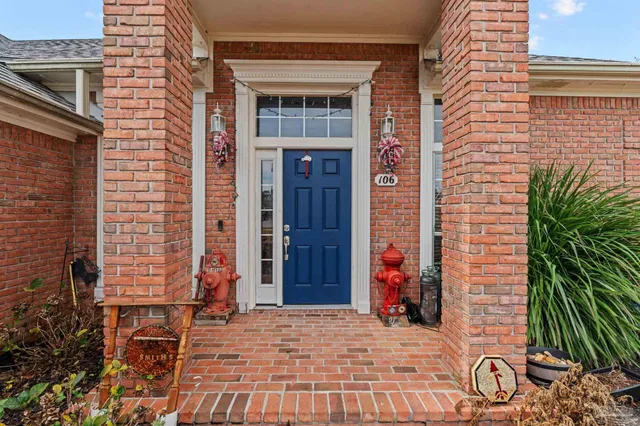 $449,000 | 106 Hillview Circle, Panama City, FL 32405