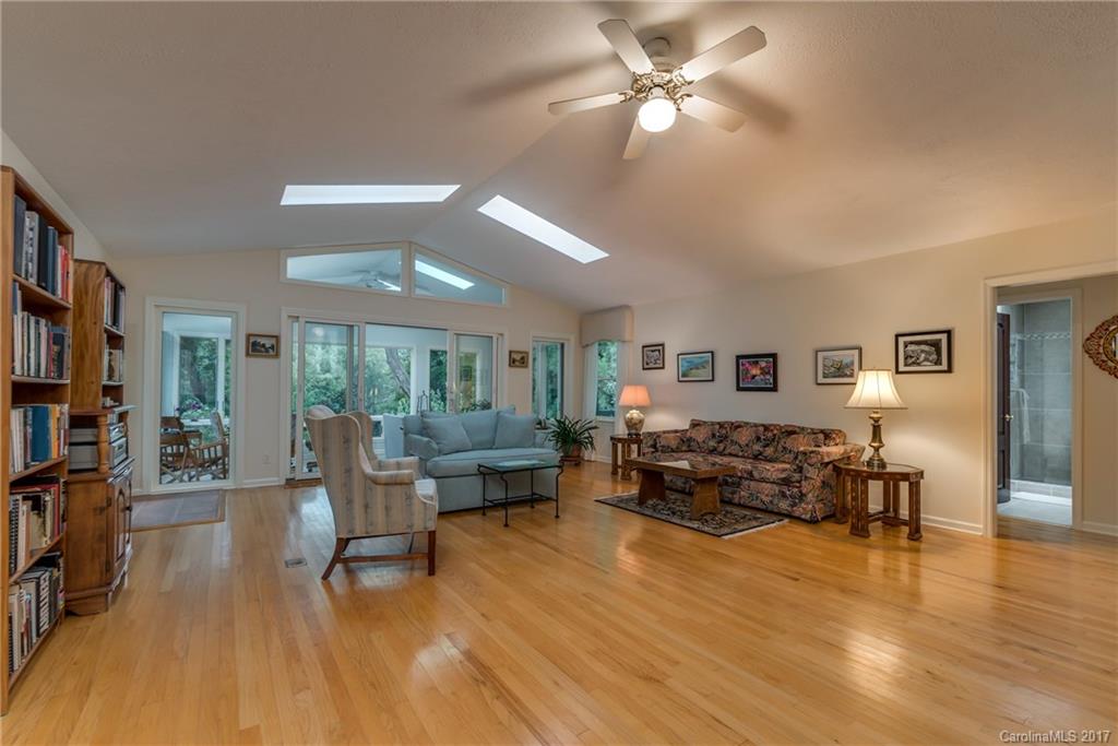1200 Braewick Road Tryon, NC 28782 - Photo 9 of 24