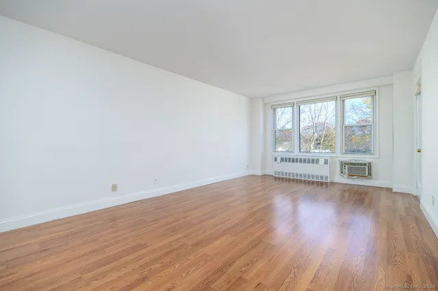 $285,000 | 91 Strawberry Hill Avenue, Unit 331, Stamford, CT 06902