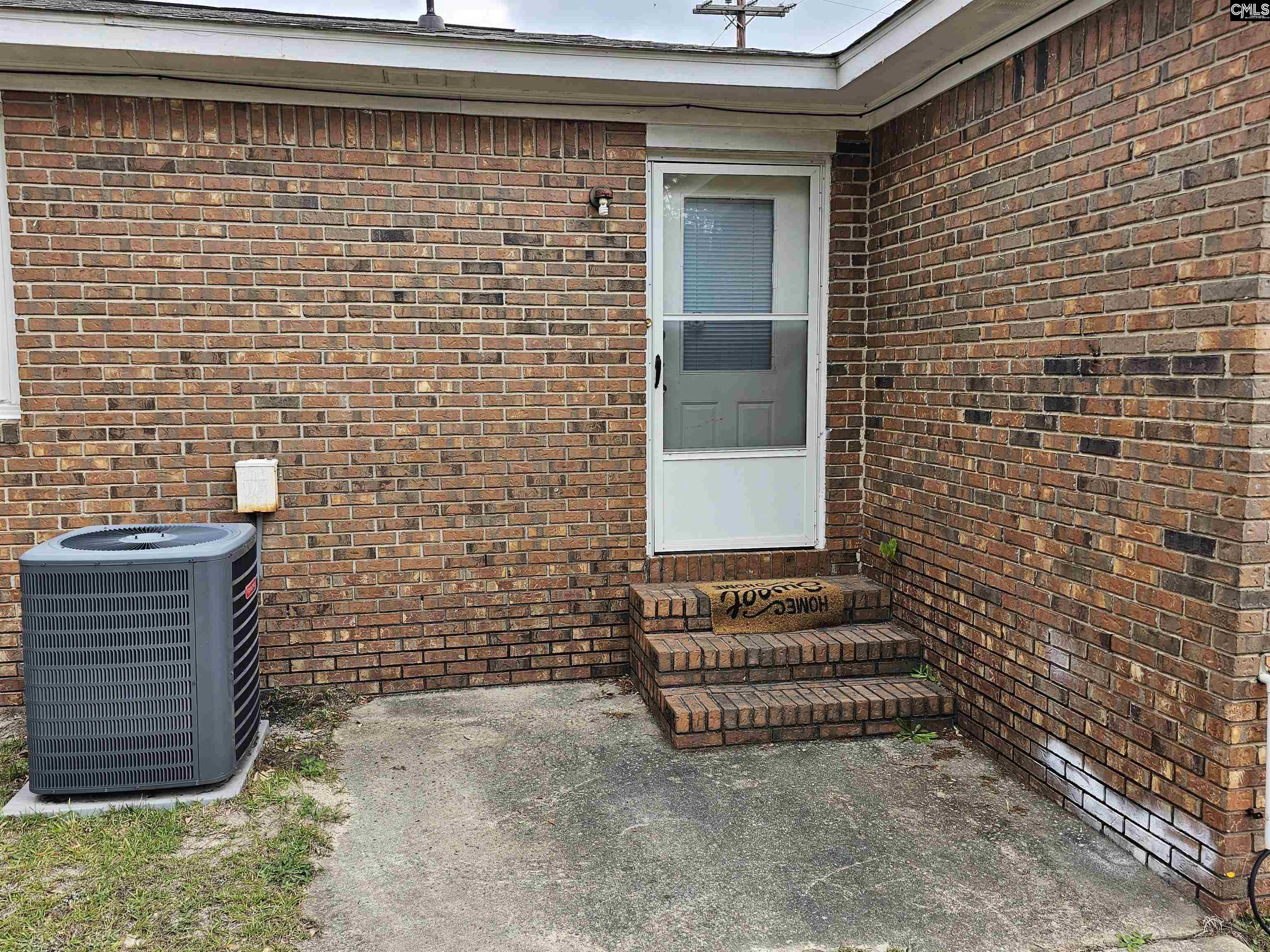 3904 Persimmon Street Columbia, SC 29205 - Photo 4 of 16